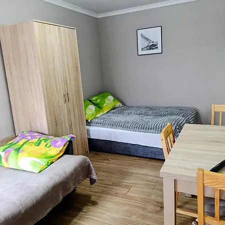 Goscinne Roza Wiatrow 3* Ustka